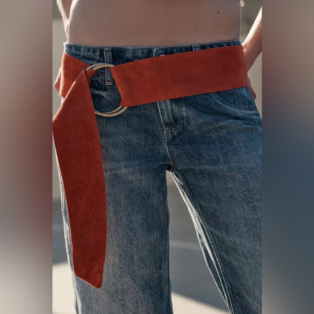ZARA 100% SUEDE LEATHER BELT WITH CIRCULAR BUCKLE